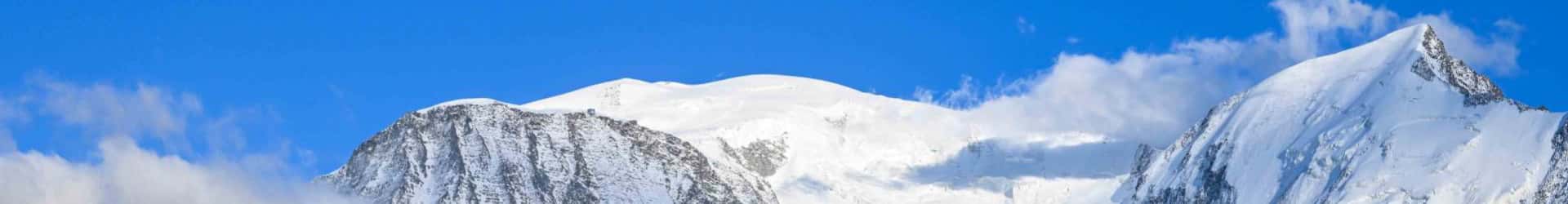Hoka UTMB® Mont-Blanc banner ambilight
